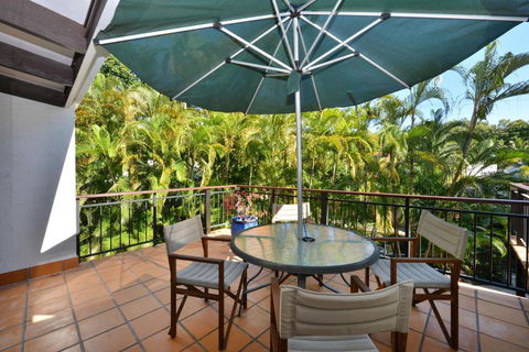 Drifting Port Douglas - New Castle Holiday 1