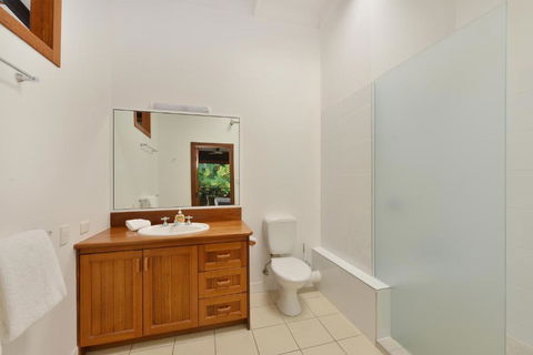 Drifting Port Douglas - New Castle Holiday 3