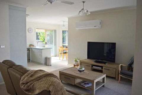 Horsham Central Stay - New Castle Holiday 0
