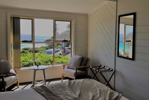 BURGESS COTTAGE King Bed For Couples - New Castle Holiday 2