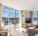 Bella Mare 2 Bedroom Ocean View Terrace Apt - New Castle Holiday