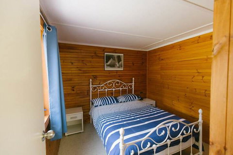 Wonboyn Cabins & Caravan Park - New Castle Holiday 5