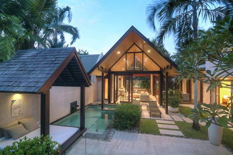 Niramaya Port Douglas 3 And 4 Bedroom Villas - New Castle Holiday 3