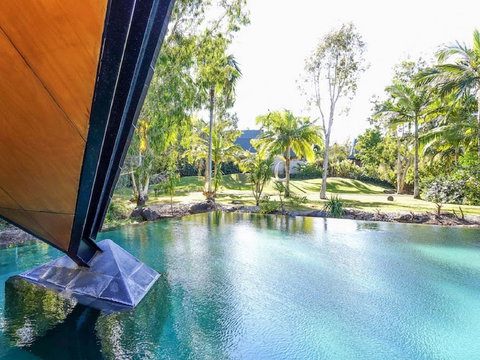 Niramaya Port Douglas 3 And 4 Bedroom Villas - New Castle Holiday 6