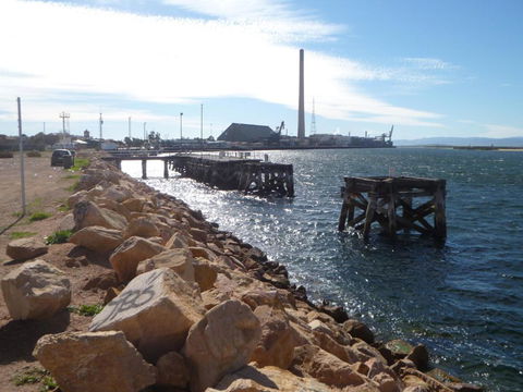 Stay Awhile In Port Pirie Min Stay 4 Nights - New Castle Holiday 5