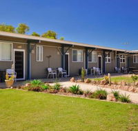 Getaway Villas Unit 38 4 1 Bedroom Self Contained Accommodation - New Castle Holiday