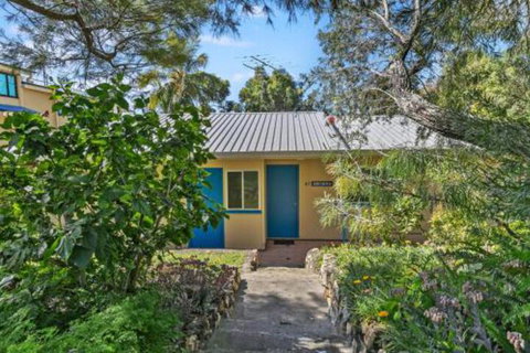 Arcadia - New Castle Holiday 5