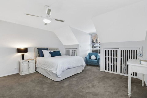 Waterview Beach House - New Castle Holiday 5