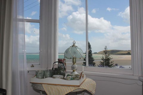 Gardenia House - New Castle Holiday 6