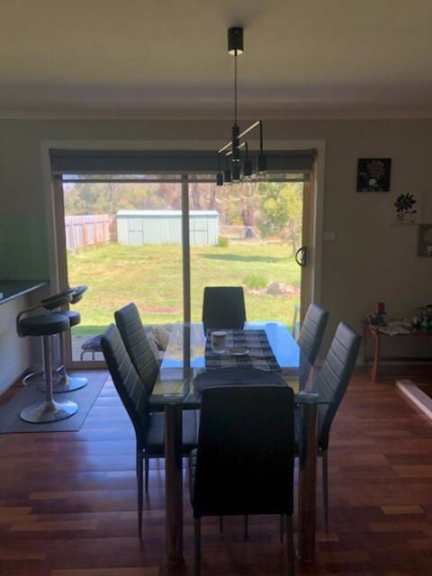 At HOME On HOLMES - New Castle Holiday 6