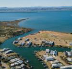 Pelican Landing Stunning Lake King Views - New Castle Holiday