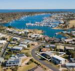 Tanjil a stroll from the water in Paynesville - New Castle Holiday