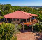 2 / 80 Cooloola Drive Comfortable  cosy unit enjoying ocean views  views to Fraser Island - New Castle Holiday