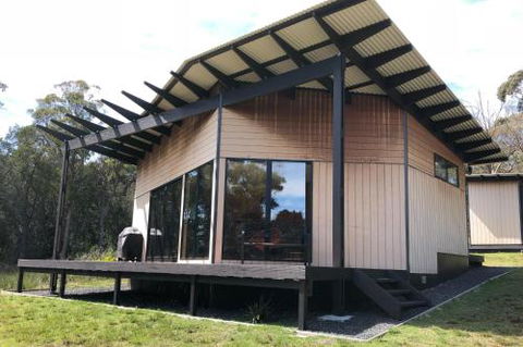 BAY Of FIRES ECO HUT Off Grid Experience At Binalong Bay - New Castle Holiday 2