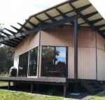 BAY of FIRES ECO HUT off grid experience at Binalong Bay - New Castle Holiday