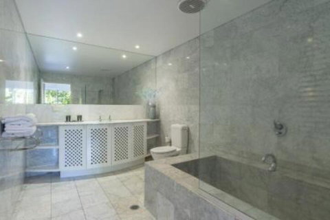 Driftaway Port Douglas - New Castle Holiday 3