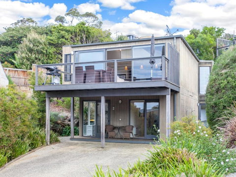 SUNRISE At BREAKERS Townhouse Close To Town - New Castle Holiday 4