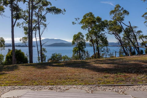 Fairwinds Tasmania - New Castle Holiday 2