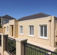 Glenelg Private Studio - New Castle Holiday