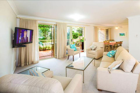 Birchgrove Apartments - New Castle Holiday 3
