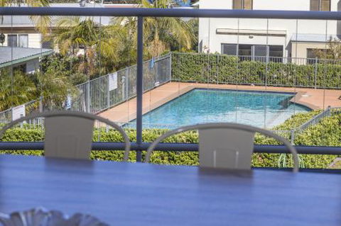 Dolphin Views Unit 5 Of 14 Dolphin St - New Castle Holiday 5