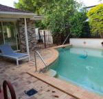 Robyns Nest Hosted Bed  Breakfast - New Castle Holiday