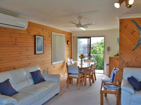 The Verandah 9 Hanson Avenue Fantastic Child Friendly Home - New Castle Holiday 3