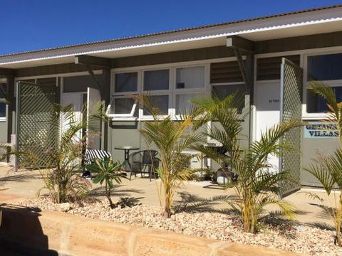 Getaway Villas Unit 38 9 1 Bedroom Separate Private Bathroom - New Castle Holiday 3