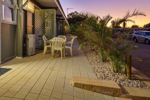 Getaway Villas Unit 38 9 1 Bedroom Separate Private Bathroom - New Castle Holiday 7
