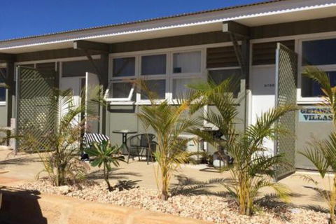 Getaway Villas Unit 38 9 1 Bedroom Separate Private Bathroom - New Castle Holiday 0