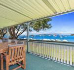 Sunset Beach House Soldiers Point Sleeps 9 - New Castle Holiday
