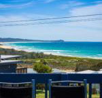 17 Dulling Street Beach House - New Castle Holiday