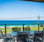 81 Dalmeny Drive Beach House - New Castle Holiday