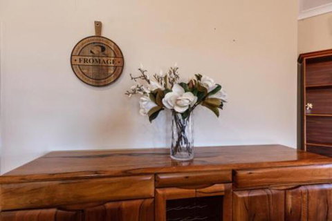 Maidstone Executive Residence - New Castle Holiday 4