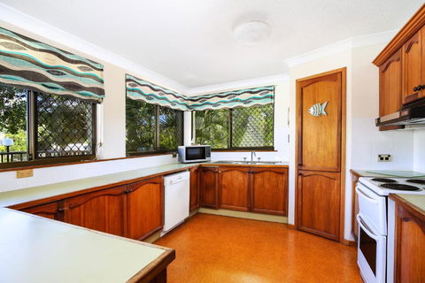 Sha Na Na Unit 3 Kings Beach Gem  - New Castle Holiday 2