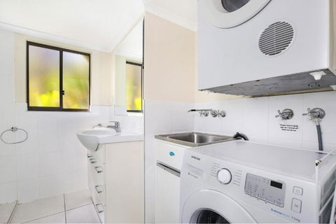 Sha Na Na Unit 3 Kings Beach Gem  - New Castle Holiday 4