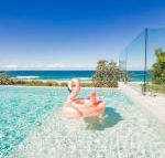 Castaways Beach Escape - New Castle Holiday