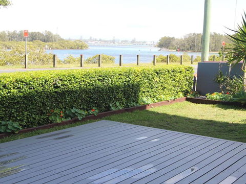 Reflections G01 On The Lake! - New Castle Holiday 4