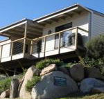 KINGFISHER COTTAGE Beachfront at the Binalong Bay - New Castle Holiday