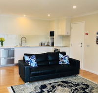 Balmoral Apartment - New Castle Holiday