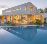 Cinque - New Castle Holiday