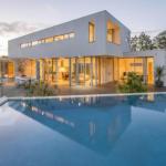 Cinque - New Castle Holiday 0