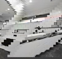 Lakeside Landing - Waterfront - New Castle Holiday