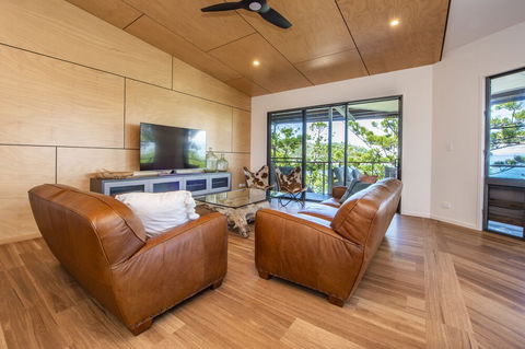 Headland House - New Castle Holiday 2