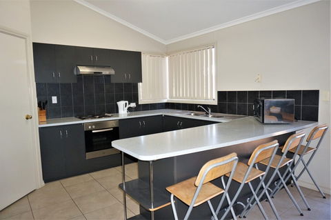 9 Krait Street - New Castle Holiday 5