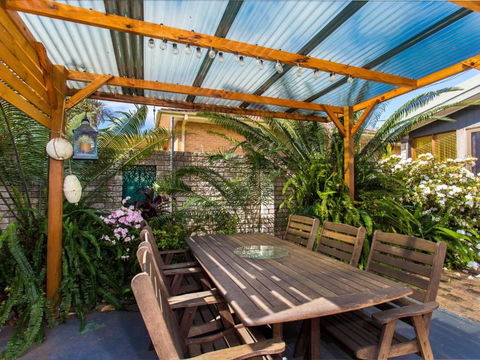 Waterfront At Point Road - New Castle Holiday 4