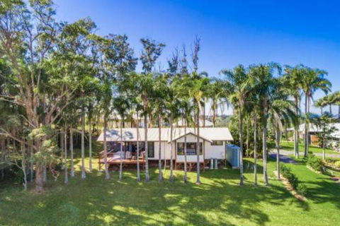 Triloka Lodges - New Castle Holiday 0