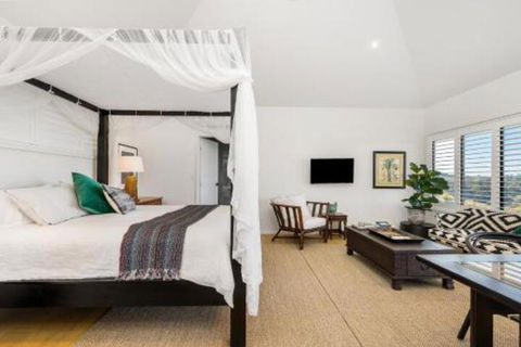 Triloka Lodges - New Castle Holiday 5