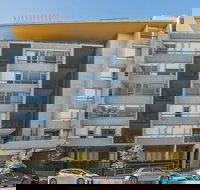 Roseberry Apartment For Travelling Couple In Green Square - New Castle Holiday