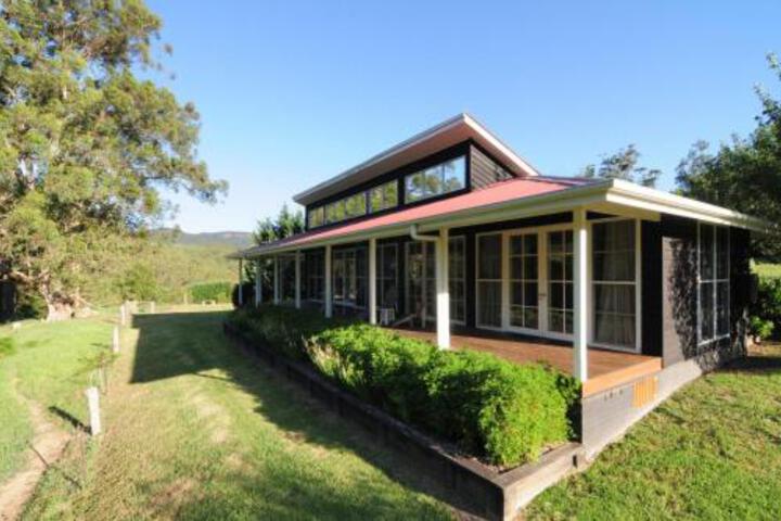 Medway NSW New Castle Holiday